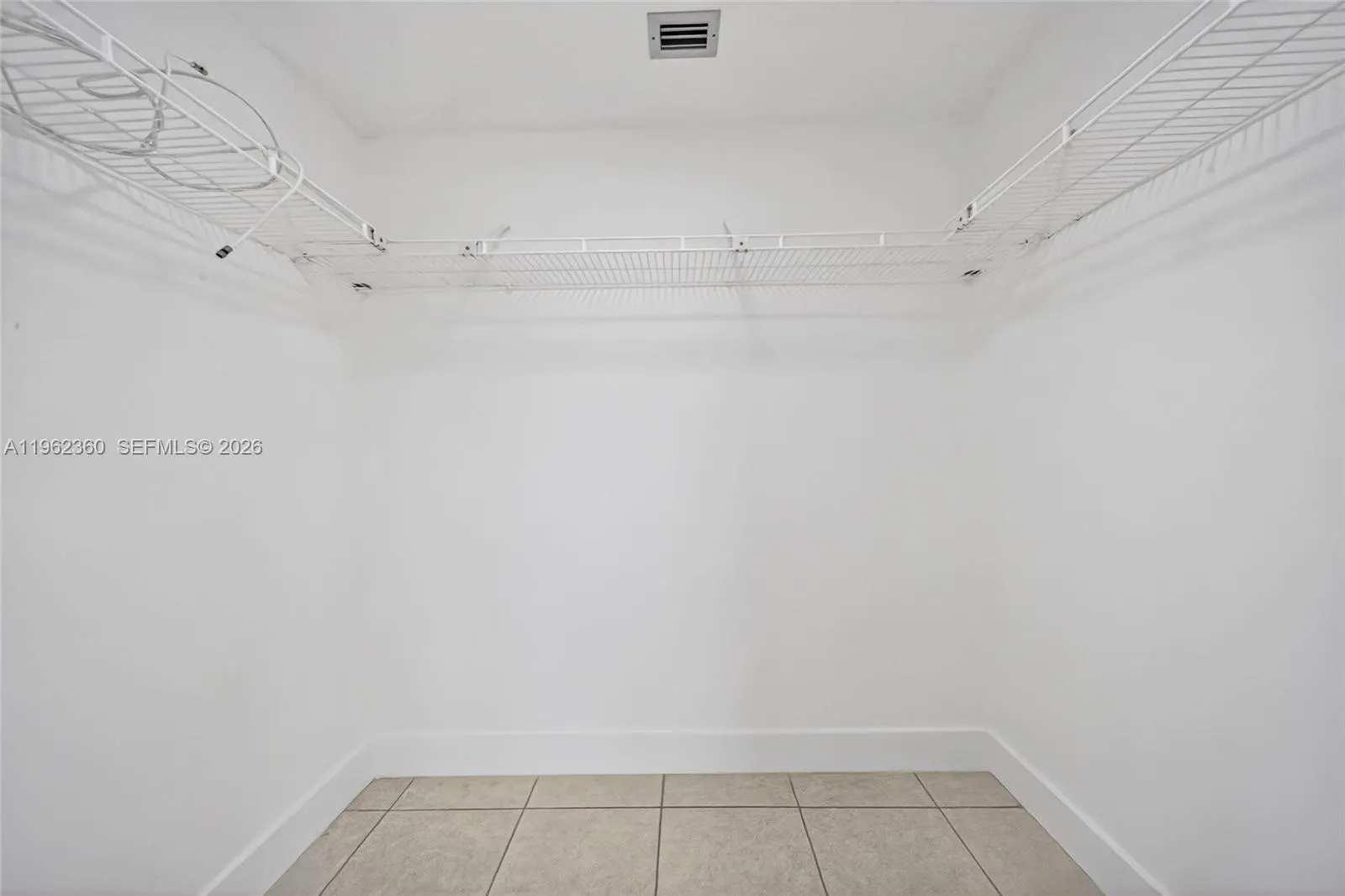 1285 W 42nd Pl, Hialeah, Florida 33012, Hialeah, Florida 33012, 4 Bedrooms Bedrooms, ,3 BathroomsBathrooms,Residential,For Sale,1285 W 42nd Pl, Hialeah, Florida 33012,A11962360