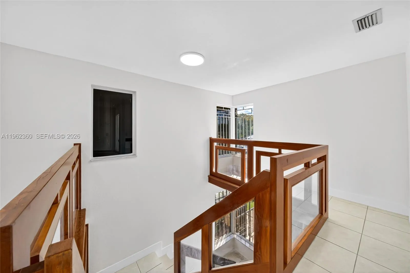 1285 W 42nd Pl, Hialeah, Florida 33012, Hialeah, Florida 33012, 4 Bedrooms Bedrooms, ,3 BathroomsBathrooms,Residential,For Sale,1285 W 42nd Pl, Hialeah, Florida 33012,A11962360