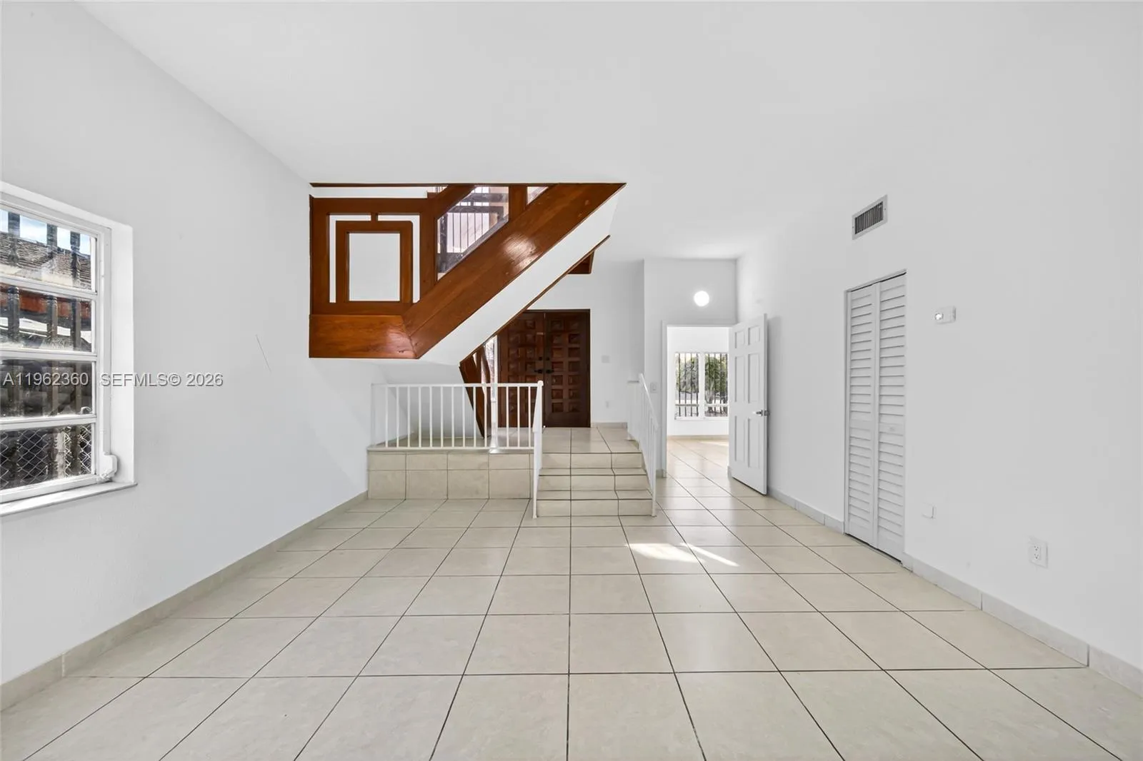 1285 W 42nd Pl, Hialeah, Florida 33012, Hialeah, Florida 33012, 4 Bedrooms Bedrooms, ,3 BathroomsBathrooms,Residential,For Sale,1285 W 42nd Pl, Hialeah, Florida 33012,A11962360