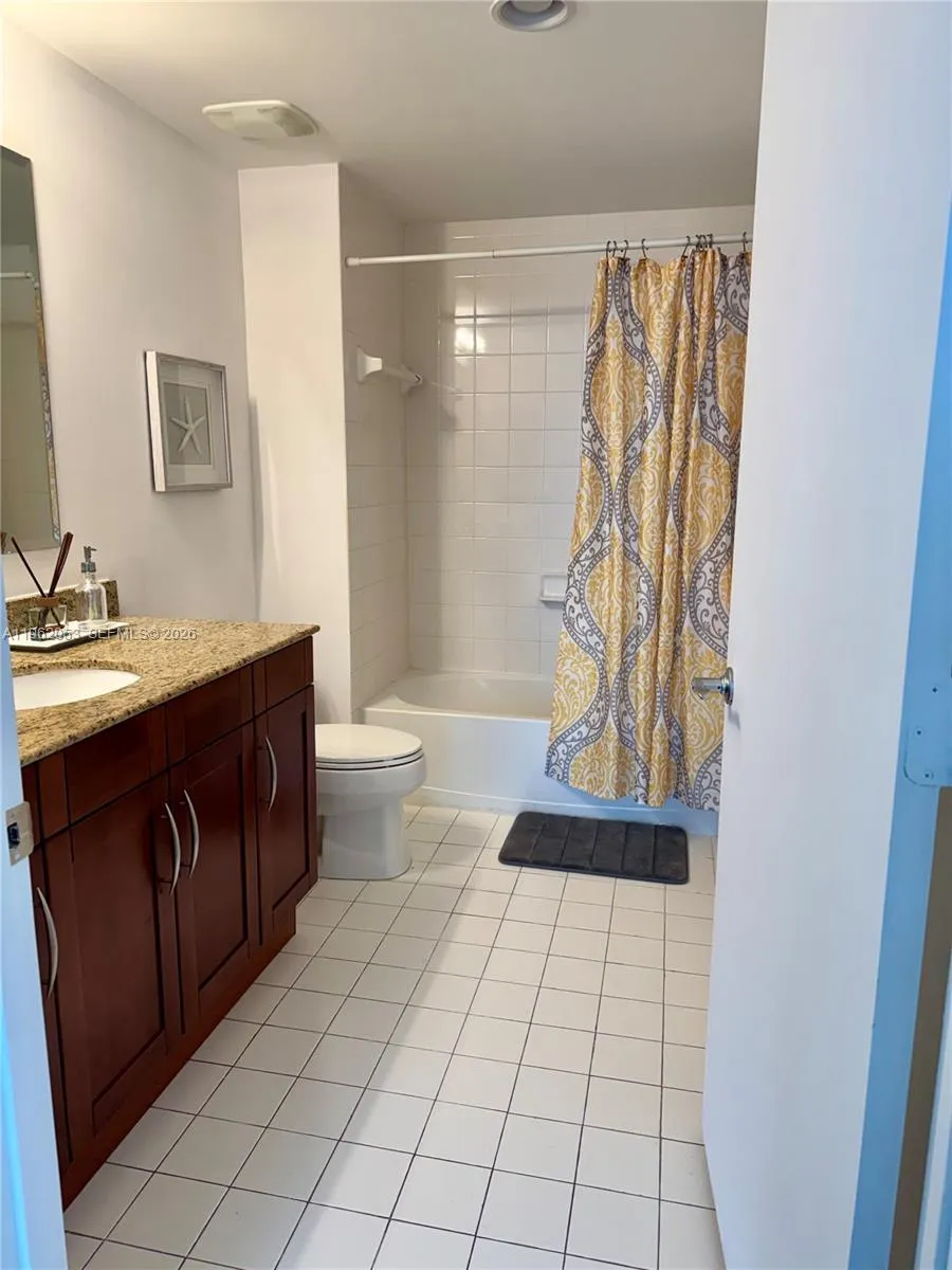 7275 Sw 90th Way 301, Miami, Florida 33156, Miami, Florida 33156, 3 Bedrooms Bedrooms, ,3 BathroomsBathrooms,Residential Lease,For Rent,7275 Sw 90th Way 301, Miami, Florida 33156,A11962053