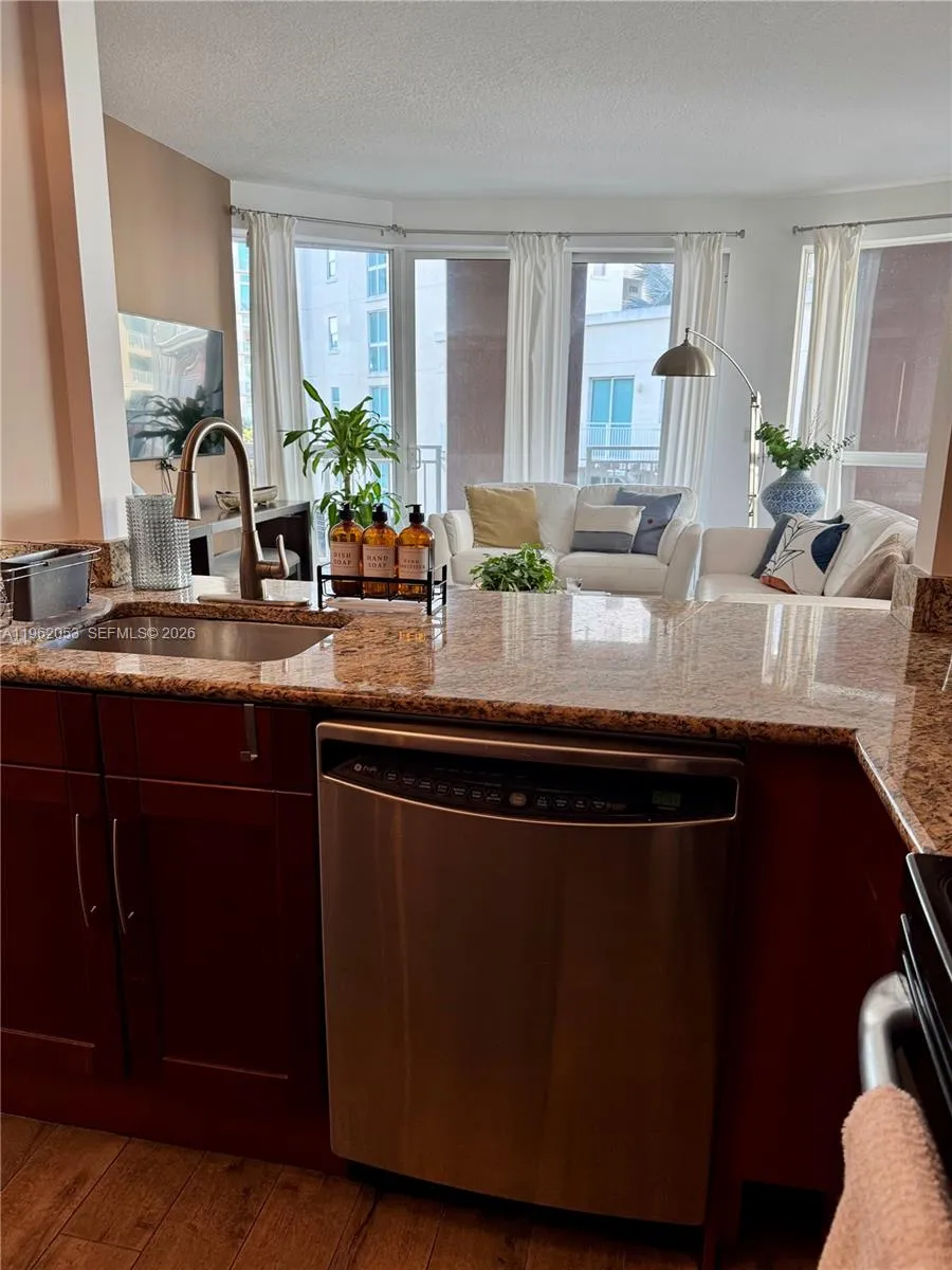 7275 Sw 90th Way 301, Miami, Florida 33156, Miami, Florida 33156, 3 Bedrooms Bedrooms, ,3 BathroomsBathrooms,Residential Lease,For Rent,7275 Sw 90th Way 301, Miami, Florida 33156,A11962053