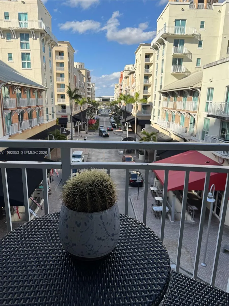 7275 Sw 90th Way 301, Miami, Florida 33156, Miami, Florida 33156, 3 Bedrooms Bedrooms, ,3 BathroomsBathrooms,Residential Lease,For Rent,7275 Sw 90th Way 301, Miami, Florida 33156,A11962053