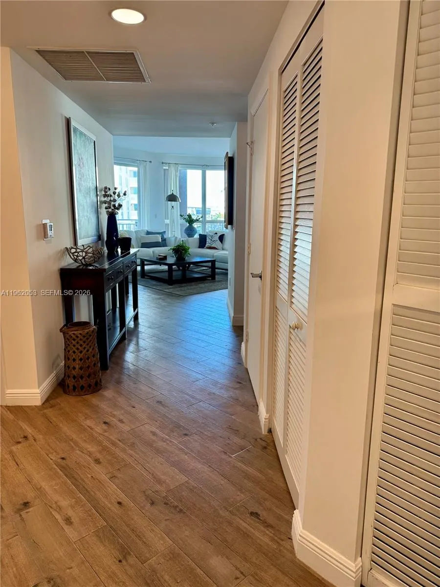 7275 Sw 90th Way 301, Miami, Florida 33156, Miami, Florida 33156, 3 Bedrooms Bedrooms, ,3 BathroomsBathrooms,Residential Lease,For Rent,7275 Sw 90th Way 301, Miami, Florida 33156,A11962053