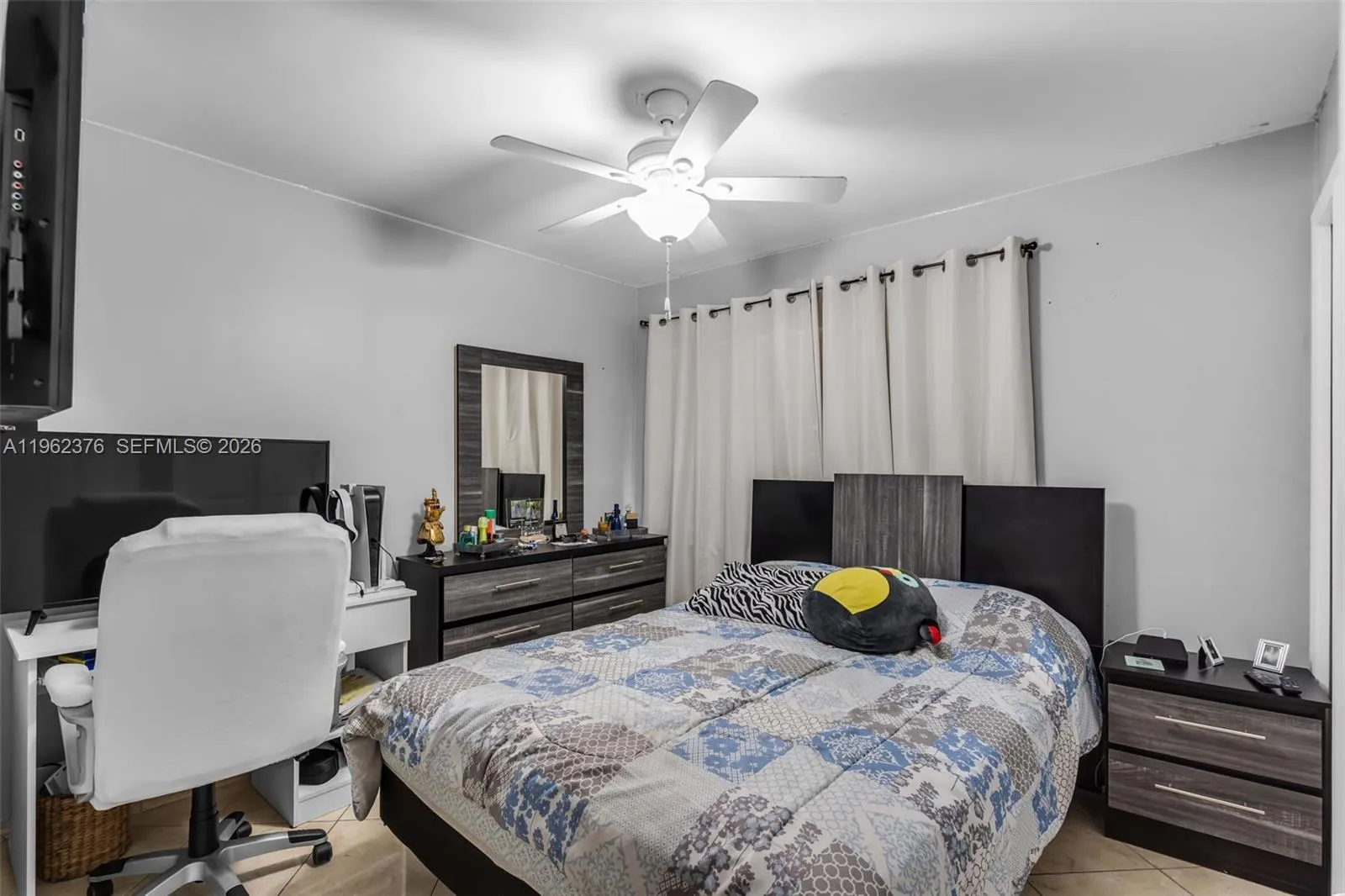 6012 Nw 172nd Terr Cir, Hialeah, Florida 33015, Hialeah, Florida 33015, 3 Bedrooms Bedrooms, ,2 BathroomsBathrooms,Residential,For Sale,6012 Nw 172nd Terr Cir, Hialeah, Florida 33015,A11962376