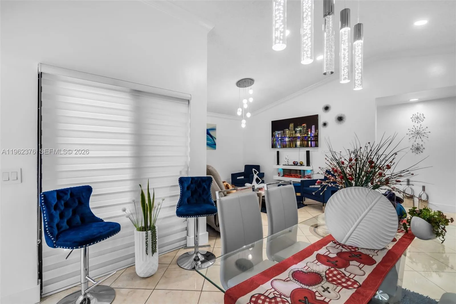 6012 Nw 172nd Terr Cir, Hialeah, Florida 33015, Hialeah, Florida 33015, 3 Bedrooms Bedrooms, ,2 BathroomsBathrooms,Residential,For Sale,6012 Nw 172nd Terr Cir, Hialeah, Florida 33015,A11962376