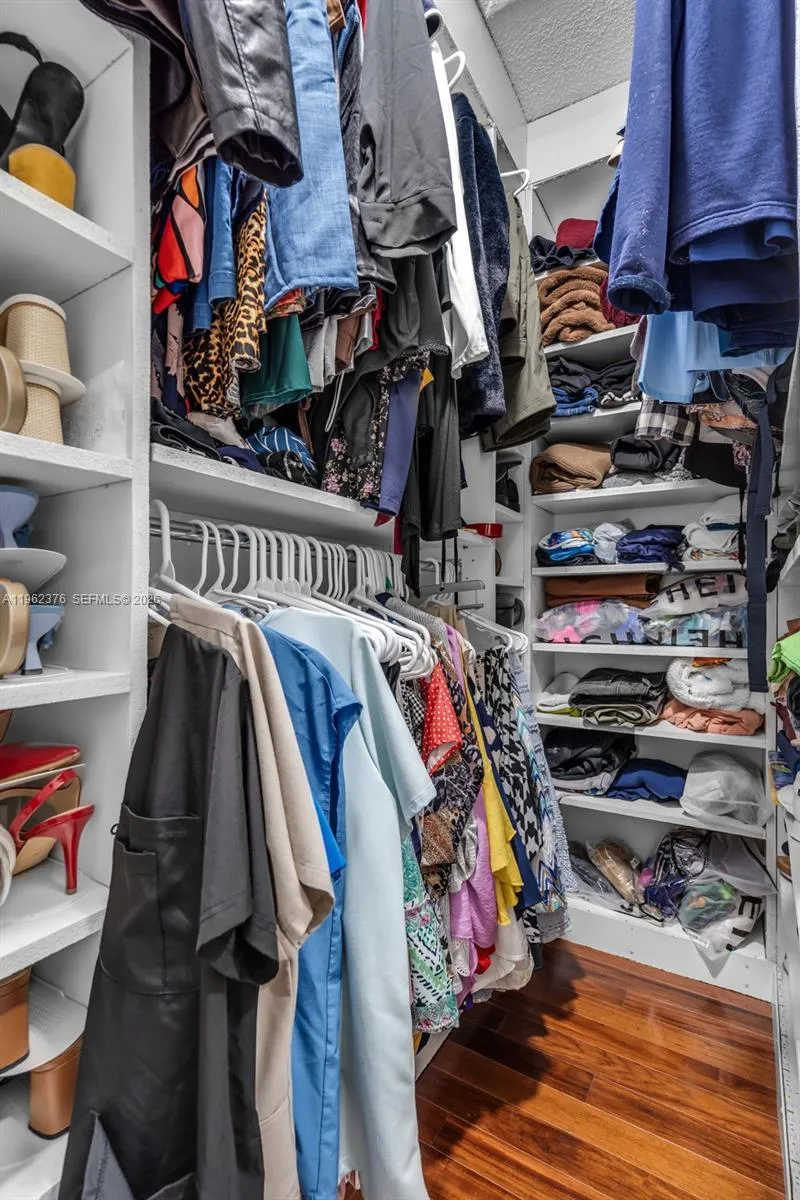 6012 Nw 172nd Terr Cir, Hialeah, Florida 33015, Hialeah, Florida 33015, 3 Bedrooms Bedrooms, ,2 BathroomsBathrooms,Residential,For Sale,6012 Nw 172nd Terr Cir, Hialeah, Florida 33015,A11962376