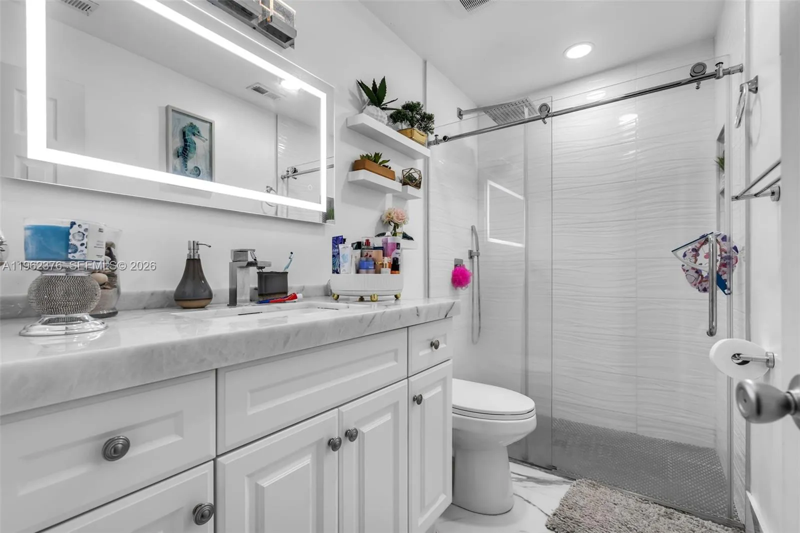 6012 Nw 172nd Terr Cir, Hialeah, Florida 33015, Hialeah, Florida 33015, 3 Bedrooms Bedrooms, ,2 BathroomsBathrooms,Residential,For Sale,6012 Nw 172nd Terr Cir, Hialeah, Florida 33015,A11962376