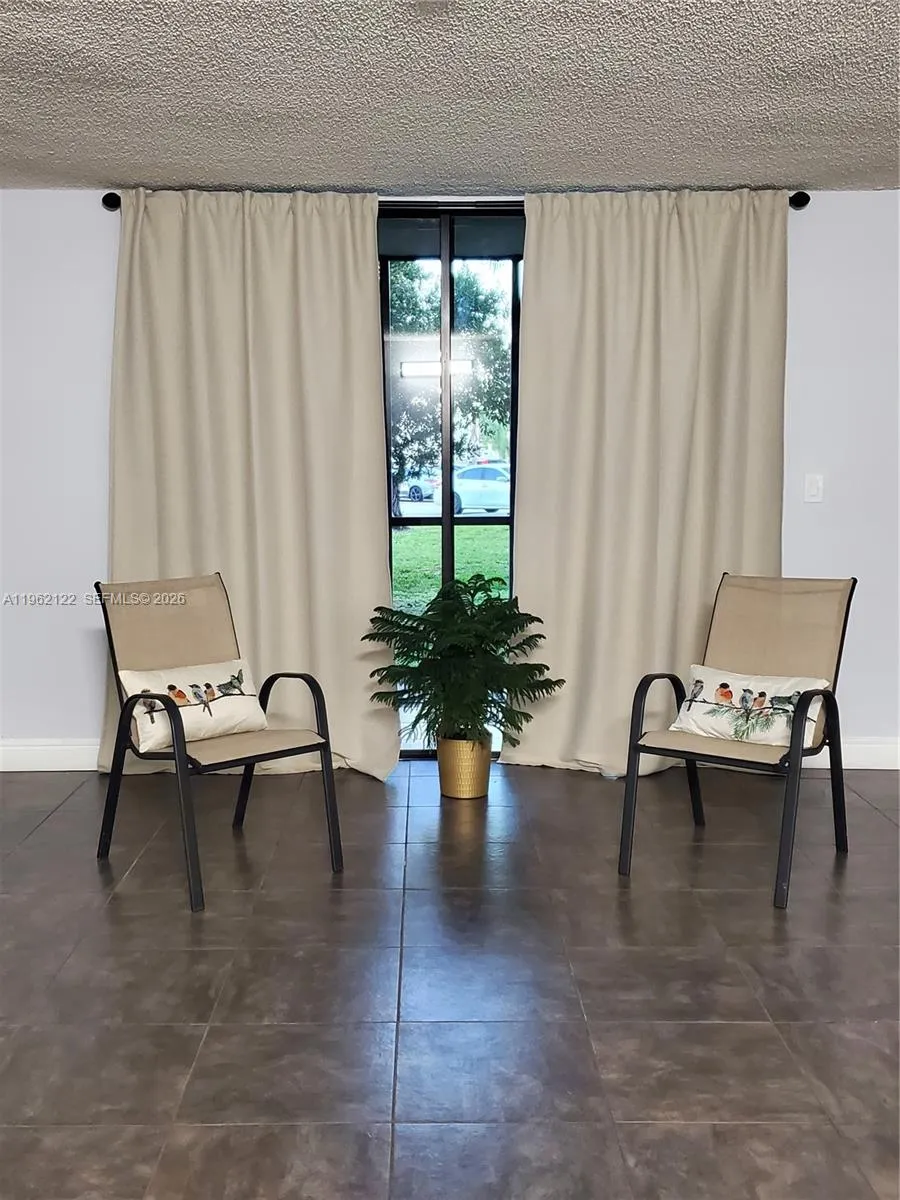8075 Sw 107th Ave 121, Miami, Florida 33173, Miami, Florida 33173, 1 Bedroom Bedrooms, ,1 BathroomBathrooms,Residential Lease,For Rent,8075 Sw 107th Ave 121, Miami, Florida 33173,A11962122