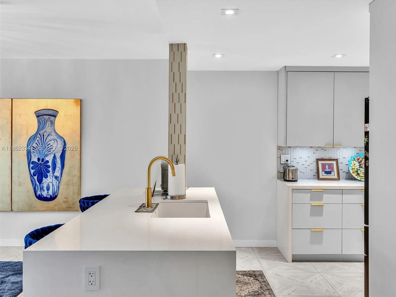 101 Crandon Blvd 479, Key Biscayne, Florida 33149, Key Biscayne, Florida 33149, 2 Bedrooms Bedrooms, ,2 BathroomsBathrooms,Residential Lease,For Rent,101 Crandon Blvd 479, Key Biscayne, Florida 33149,A11962334