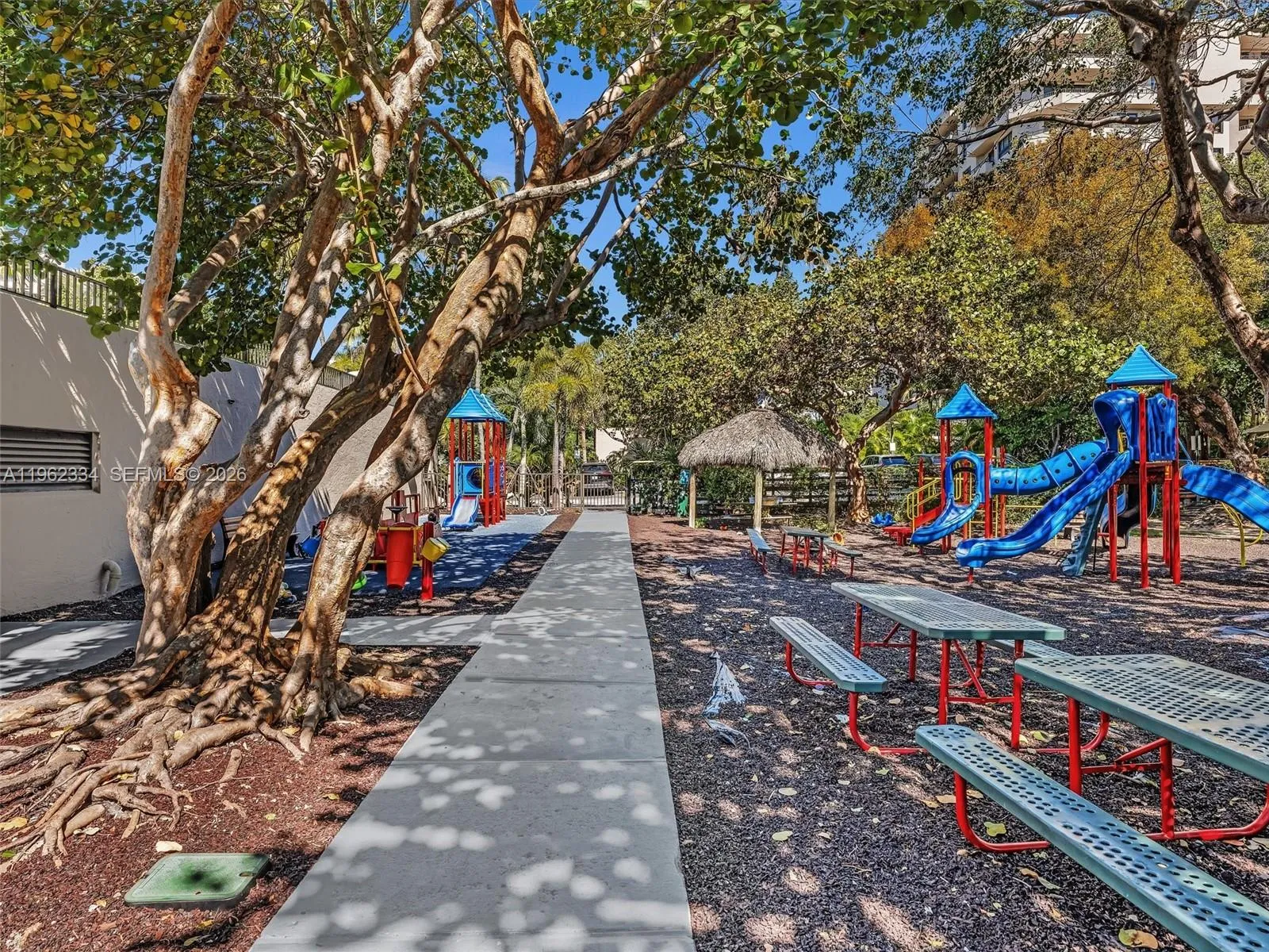 101 Crandon Blvd 479, Key Biscayne, Florida 33149, Key Biscayne, Florida 33149, 2 Bedrooms Bedrooms, ,2 BathroomsBathrooms,Residential Lease,For Rent,101 Crandon Blvd 479, Key Biscayne, Florida 33149,A11962334
