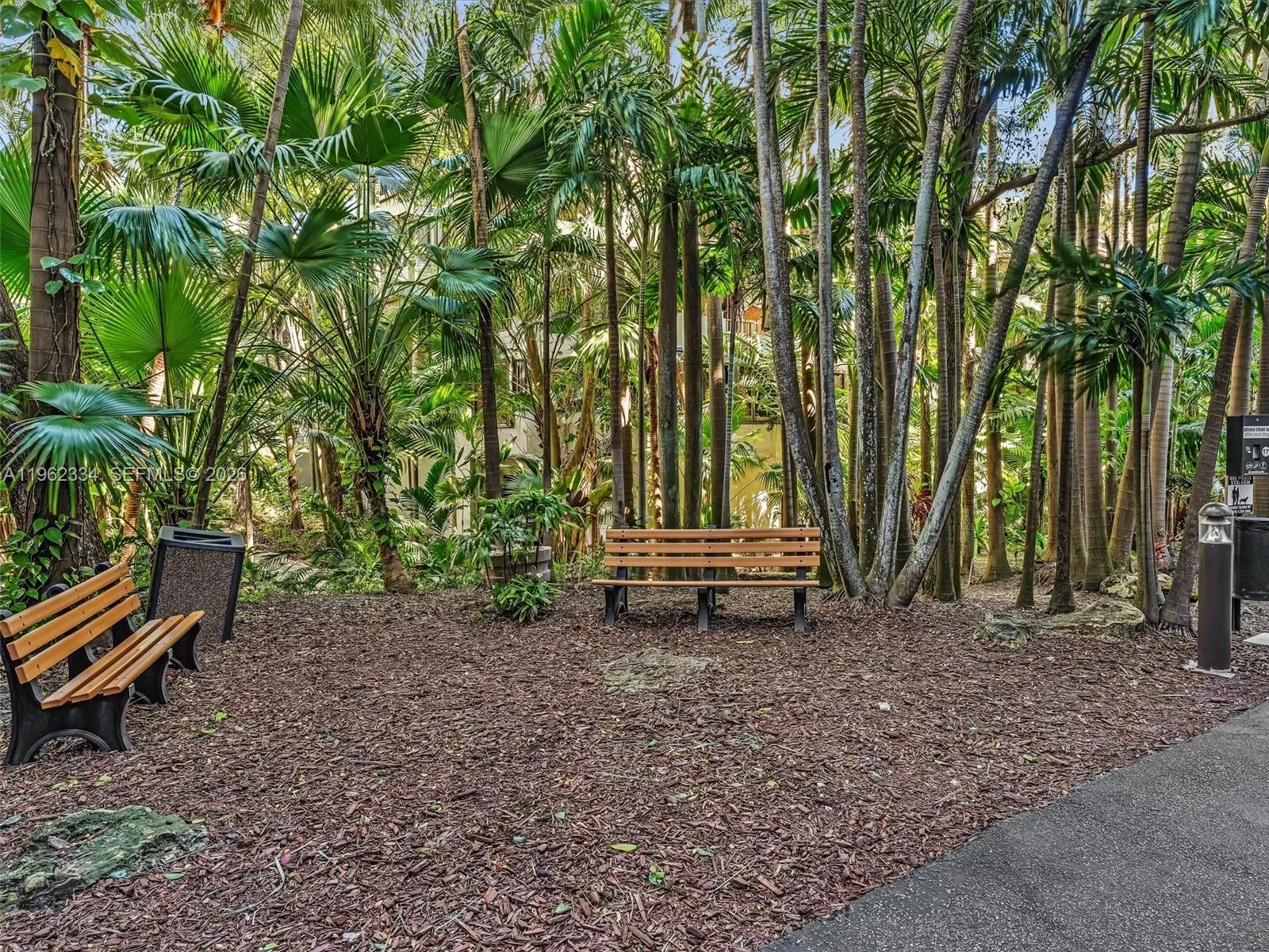 101 Crandon Blvd 479, Key Biscayne, Florida 33149, Key Biscayne, Florida 33149, 2 Bedrooms Bedrooms, ,2 BathroomsBathrooms,Residential Lease,For Rent,101 Crandon Blvd 479, Key Biscayne, Florida 33149,A11962334