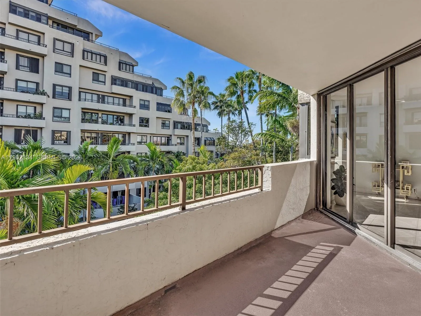 101 Crandon Blvd 479, Key Biscayne, Florida 33149, Key Biscayne, Florida 33149, 2 Bedrooms Bedrooms, ,2 BathroomsBathrooms,Residential Lease,For Rent,101 Crandon Blvd 479, Key Biscayne, Florida 33149,A11962334