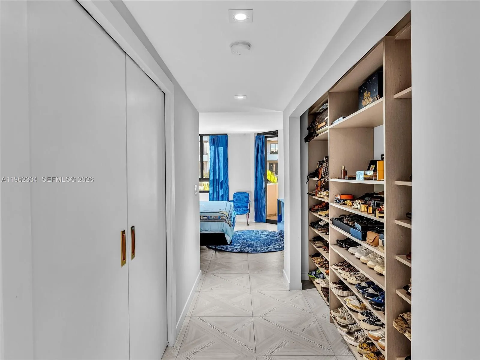 101 Crandon Blvd 479, Key Biscayne, Florida 33149, Key Biscayne, Florida 33149, 2 Bedrooms Bedrooms, ,2 BathroomsBathrooms,Residential Lease,For Rent,101 Crandon Blvd 479, Key Biscayne, Florida 33149,A11962334