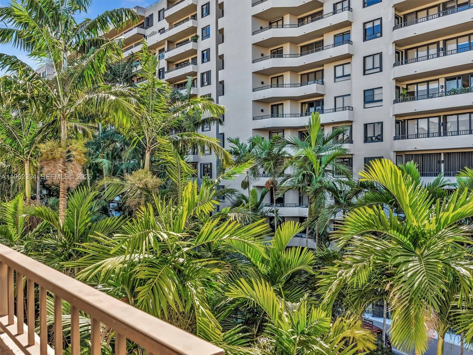 101 Crandon Blvd 479, Key Biscayne, Florida 33149, Key Biscayne, Florida 33149, 2 Bedrooms Bedrooms, ,2 BathroomsBathrooms,Residential Lease,For Rent,101 Crandon Blvd 479, Key Biscayne, Florida 33149,A11962334