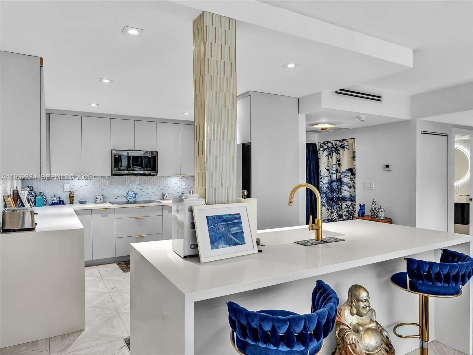 101 Crandon Blvd 479, Key Biscayne, Florida 33149, Key Biscayne, Florida 33149, 2 Bedrooms Bedrooms, ,2 BathroomsBathrooms,Residential Lease,For Rent,101 Crandon Blvd 479, Key Biscayne, Florida 33149,A11962334