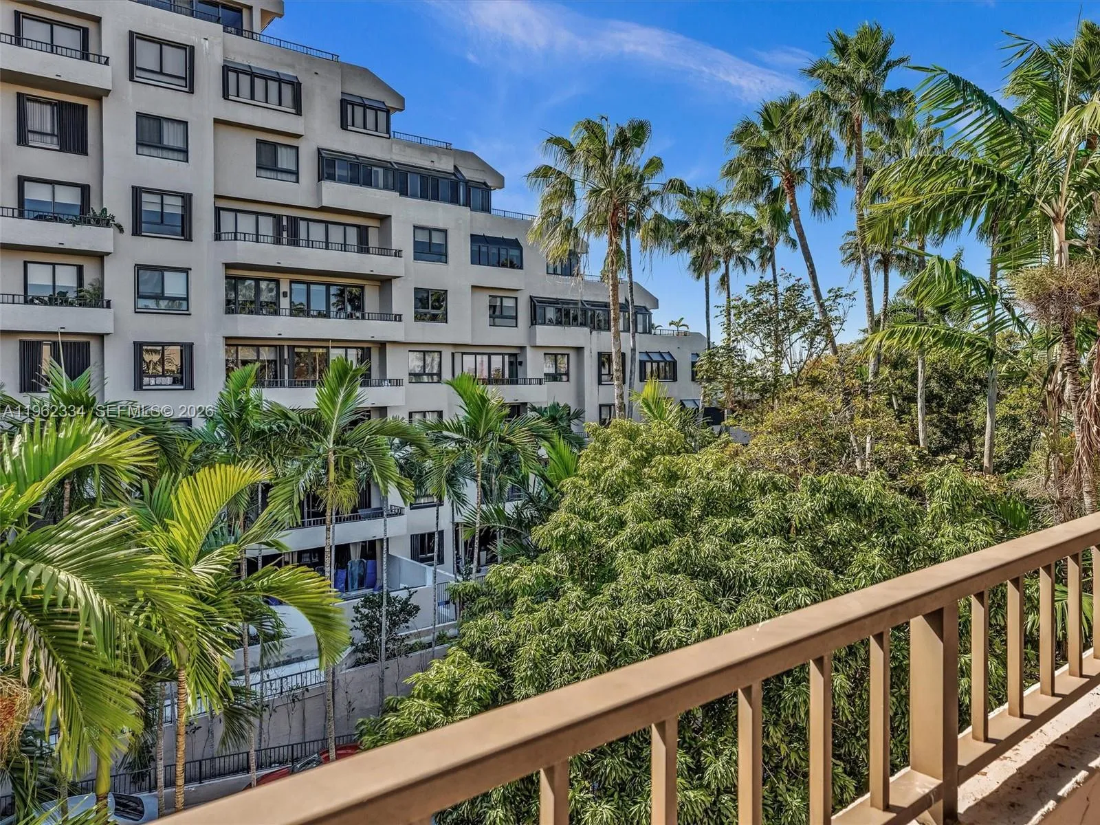 101 Crandon Blvd 479, Key Biscayne, Florida 33149, Key Biscayne, Florida 33149, 2 Bedrooms Bedrooms, ,2 BathroomsBathrooms,Residential Lease,For Rent,101 Crandon Blvd 479, Key Biscayne, Florida 33149,A11962334