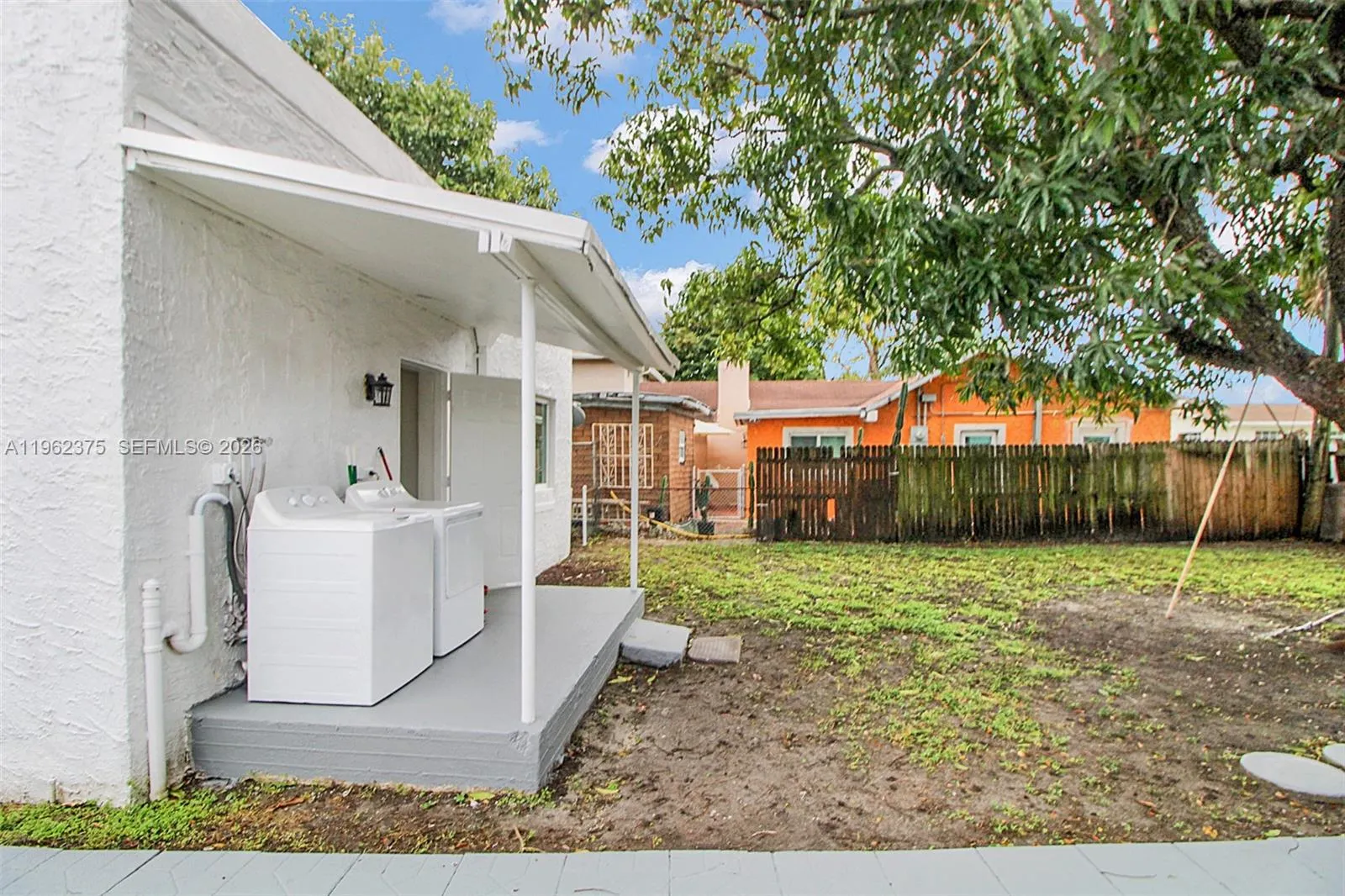 7770 Nw 9th Ave, Miami, Florida 33150, Miami, Florida 33150, ,Residential Income,For Sale,7770 Nw 9th Ave, Miami, Florida 33150,A11962375