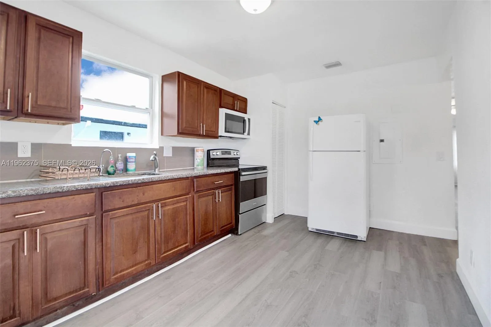 7770 Nw 9th Ave, Miami, Florida 33150, Miami, Florida 33150, ,Residential Income,For Sale,7770 Nw 9th Ave, Miami, Florida 33150,A11962375