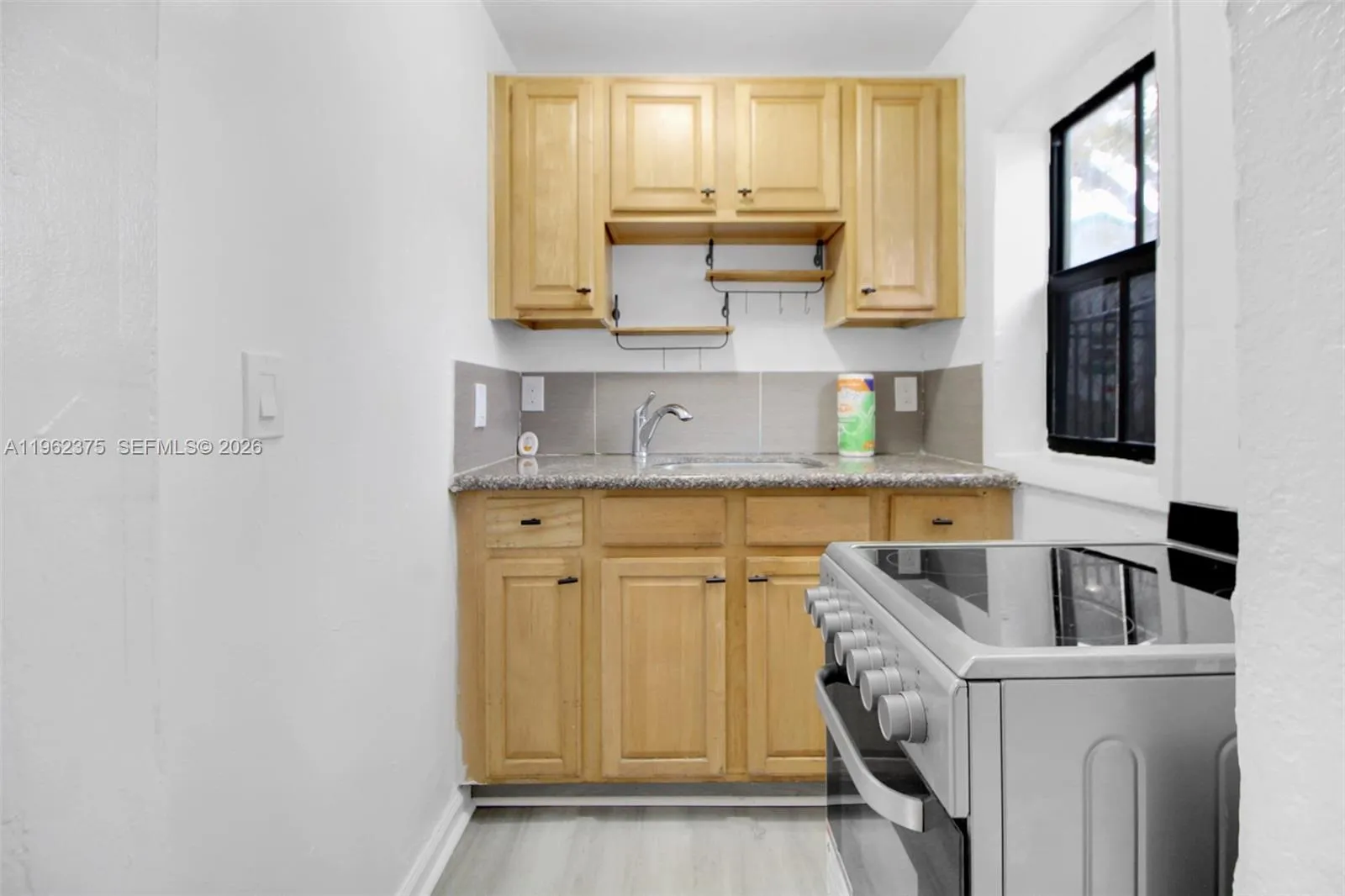 7770 Nw 9th Ave, Miami, Florida 33150, Miami, Florida 33150, ,Residential Income,For Sale,7770 Nw 9th Ave, Miami, Florida 33150,A11962375