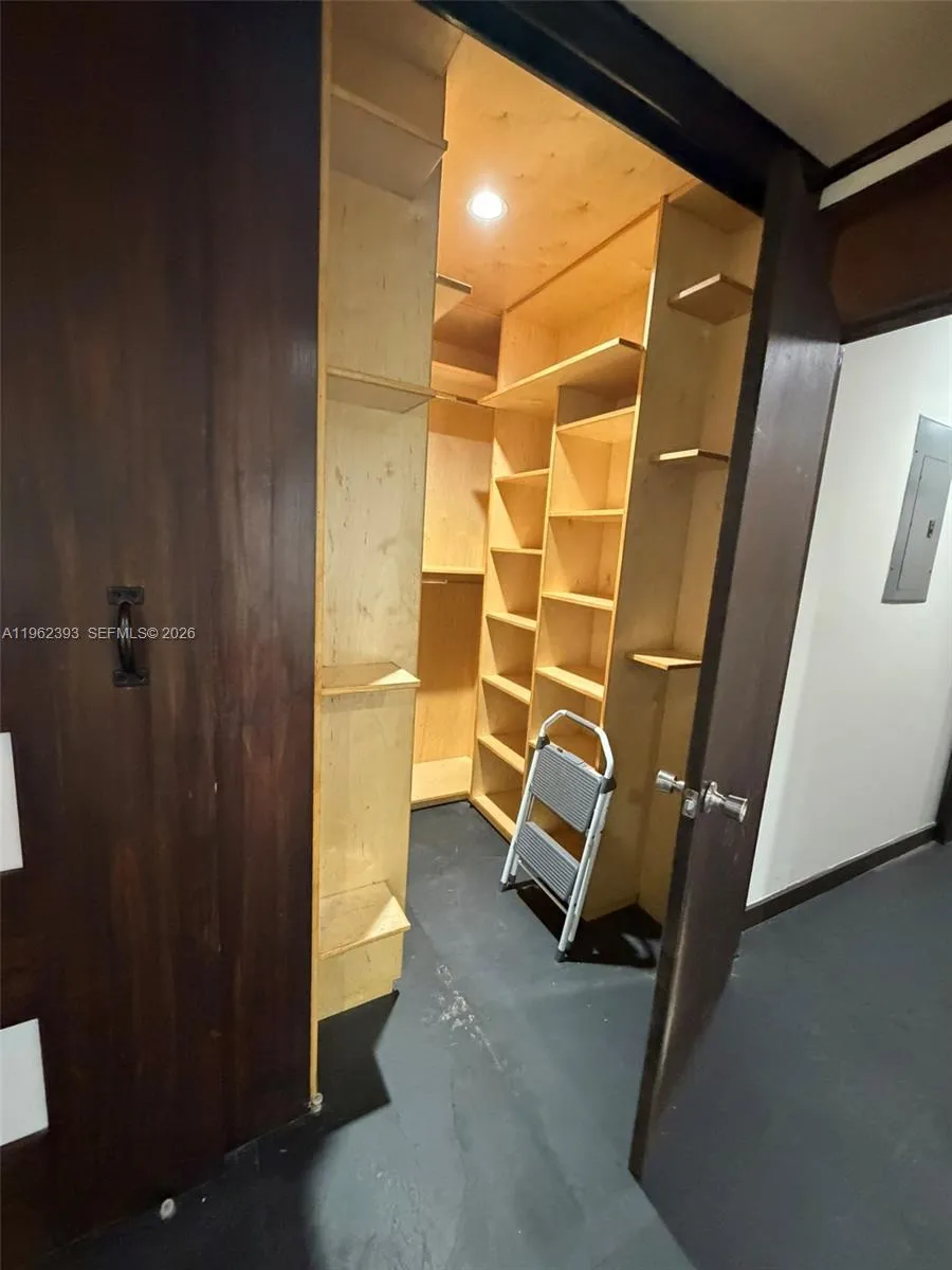 9850 Nw 15th Ct 9850, Pembroke Pines, Florida 3302, Pembroke Pines, Florida 33024, 2 Bedrooms Bedrooms, ,2 BathroomsBathrooms,Residential Lease,For Rent,9850 Nw 15th Ct 9850, Pembroke Pines, Florida 3302,A11962393