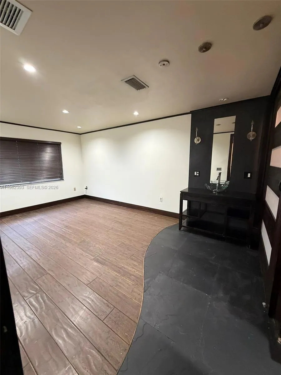 9850 Nw 15th Ct 9850, Pembroke Pines, Florida 3302, Pembroke Pines, Florida 33024, 2 Bedrooms Bedrooms, ,2 BathroomsBathrooms,Residential Lease,For Rent,9850 Nw 15th Ct 9850, Pembroke Pines, Florida 3302,A11962393