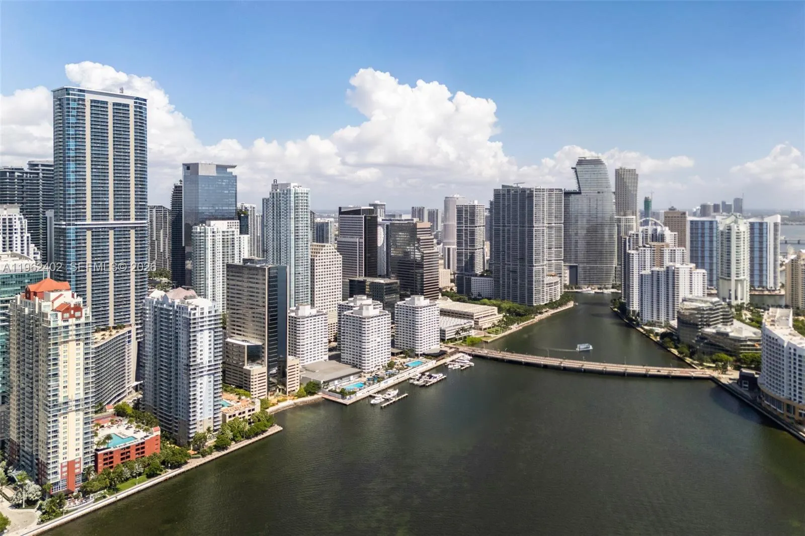 1001 Brickell Bay Dr 2112, Miami, Florida 33131, Miami, Florida 33131, ,Commercial Lease,For Rent,1001 Brickell Bay Dr 2112, Miami, Florida 33131,A11962402
