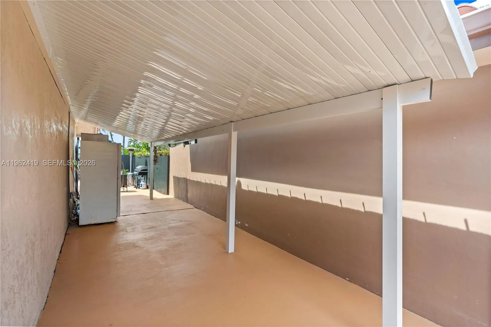 800 Nw 133rd Ave, Miami, Florida 33182, Miami, Florida 33182, 4 Bedrooms Bedrooms, 1 Room Rooms,2 BathroomsBathrooms,Residential,For Sale,800 Nw 133rd Ave, Miami, Florida 33182,A11962419