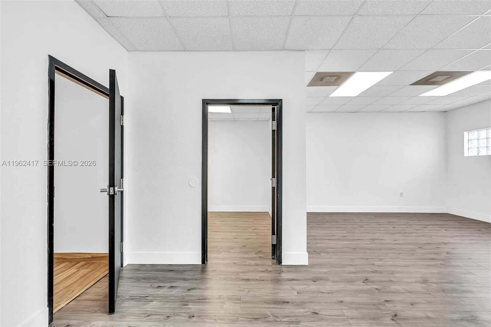 650 Ne 167th St, Miami, Florida 33162, Miami, Florida 33162, ,Commercial Lease,For Rent,650 Ne 167th St, Miami, Florida 33162,A11962417