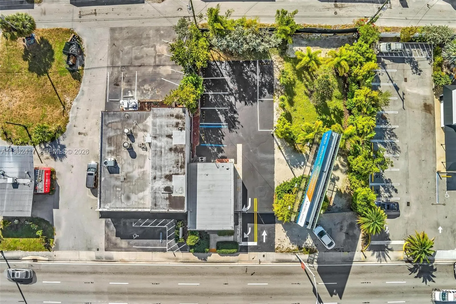 650 Ne 167th St, Miami, Florida 33162, Miami, Florida 33162, ,Commercial Lease,For Rent,650 Ne 167th St, Miami, Florida 33162,A11962417