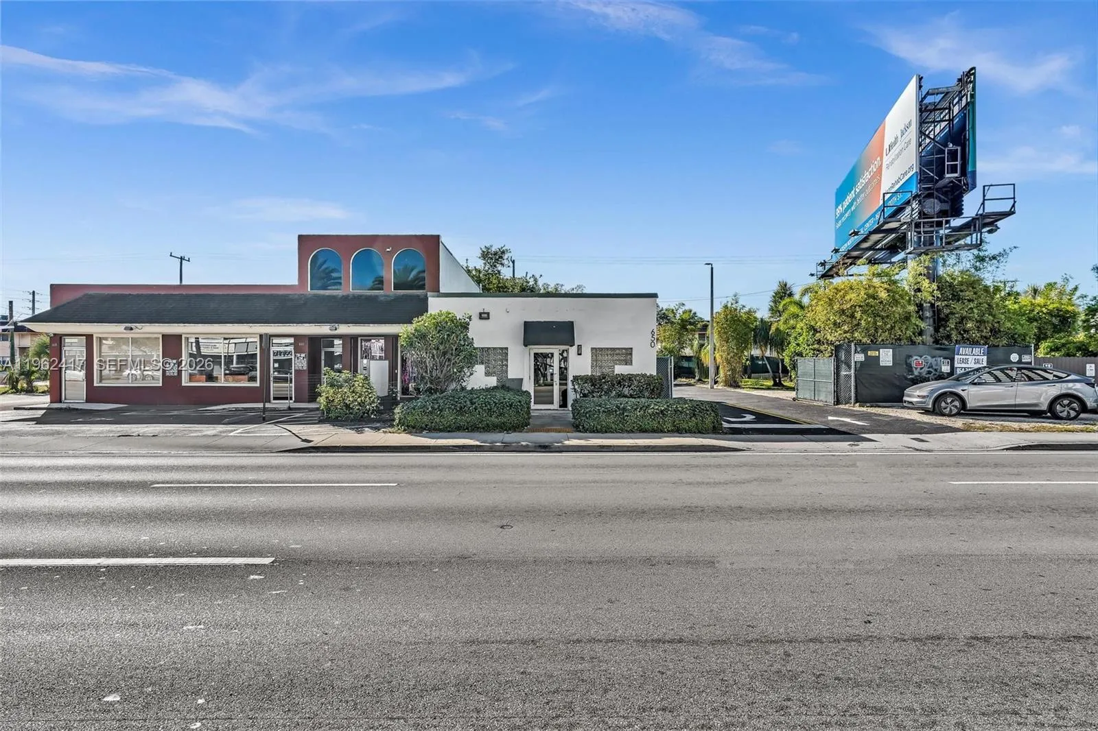 650 Ne 167th St, Miami, Florida 33162, Miami, Florida 33162, ,Commercial Lease,For Rent,650 Ne 167th St, Miami, Florida 33162,A11962417