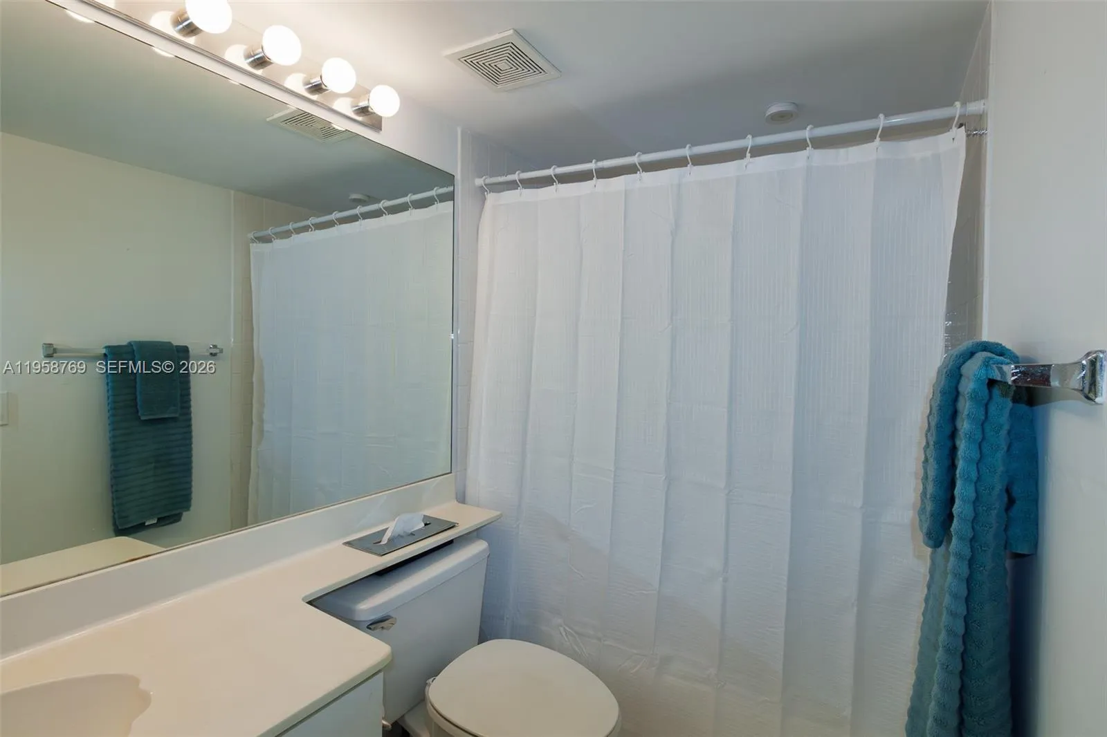 7788 Trent Dr 311, Tamarac, Florida 33321, Tamarac, Florida 33321, 2 Bedrooms Bedrooms, ,2 BathroomsBathrooms,Residential,For Sale,7788 Trent Dr 311, Tamarac, Florida 33321,A11958769