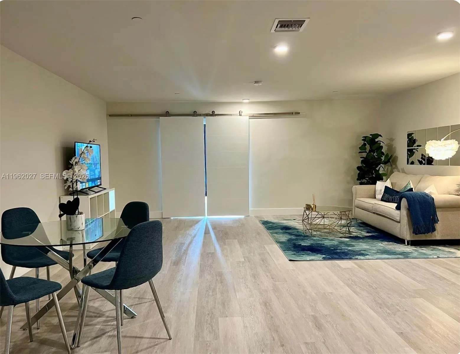 19380 Ne 26th Ave 205, Miami, Florida 33180, Miami, Florida 33180, 1 Bedroom Bedrooms, ,1 BathroomBathrooms,Residential,For Sale,19380 Ne 26th Ave 205, Miami, Florida 33180,A11962027