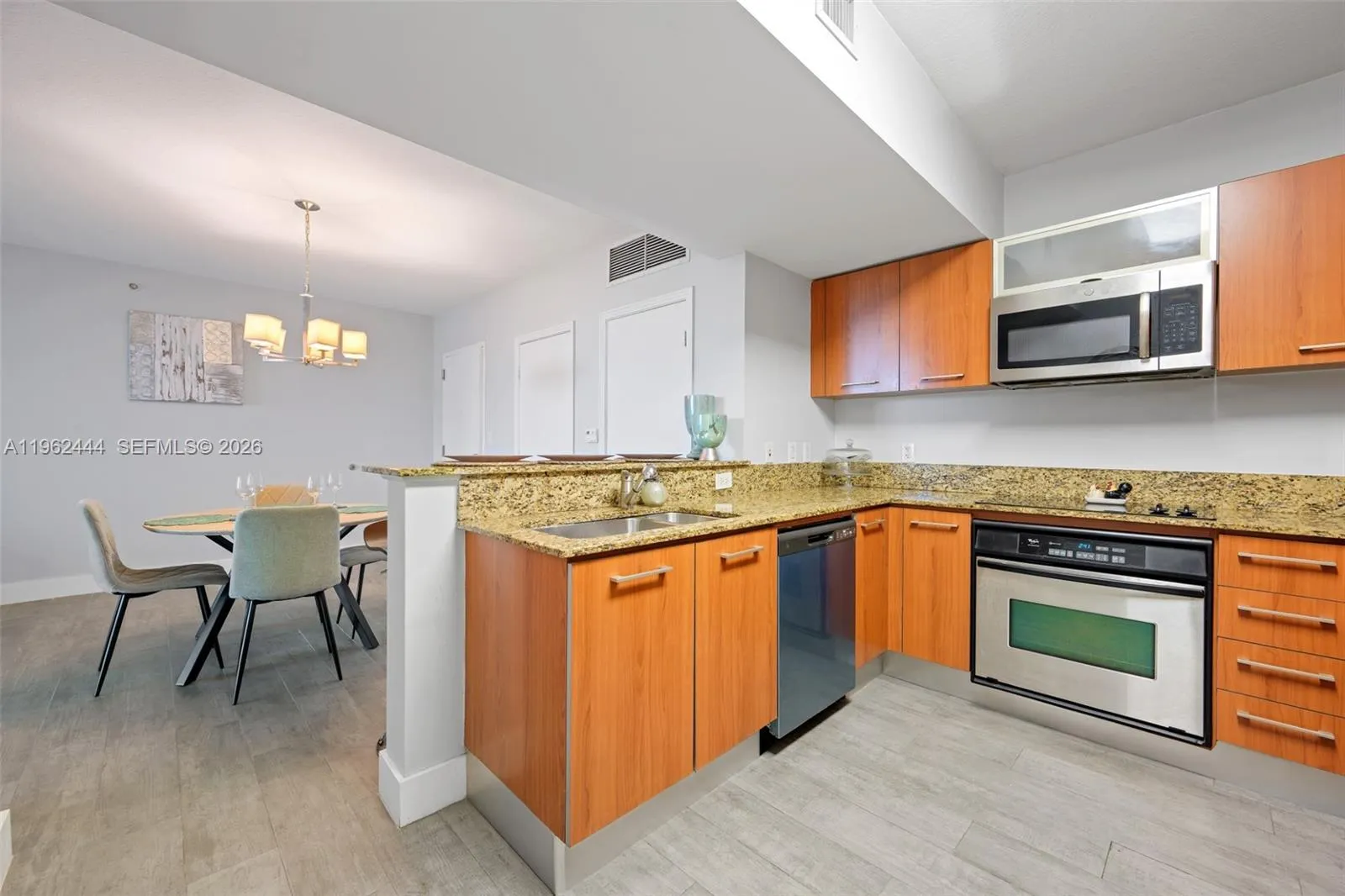 9066 Sw 73rd Ct 2002, Miami, Florida 33156, Miami, Florida 33156, 1 Bedroom Bedrooms, ,1 BathroomBathrooms,Residential,For Sale,9066 Sw 73rd Ct 2002, Miami, Florida 33156,A11962444
