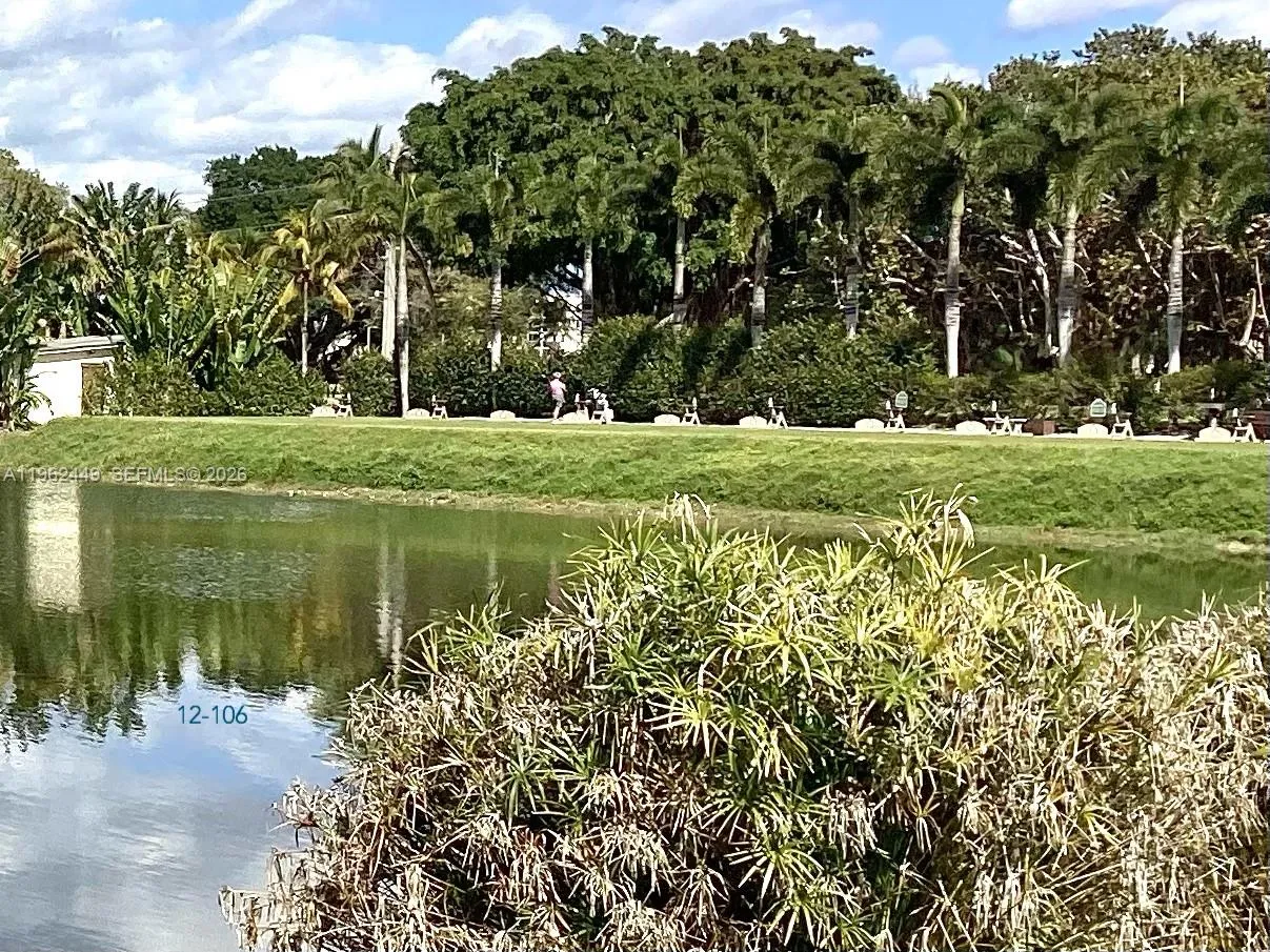 9423 S Hollybrook Lake Dr 106, Pembroke Pines, Flo, Pembroke Pines, Florida 33025, 1 Bedroom Bedrooms, ,1 BathroomBathrooms,Residential,For Sale,9423 S Hollybrook Lake Dr 106, Pembroke Pines, Flo,A11962449