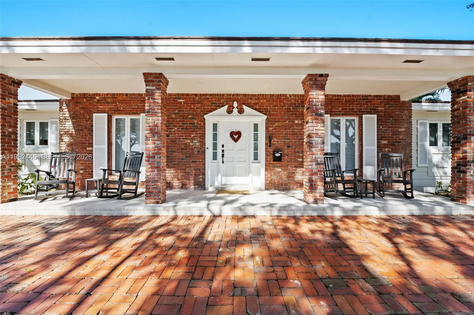 16140 Aberdeen Way, Miami Lakes, Florida 33014, Miami Lakes, Florida 33014, 3 Bedrooms Bedrooms, ,2 BathroomsBathrooms,Residential,For Sale,16140 Aberdeen Way, Miami Lakes, Florida 33014,A11962446