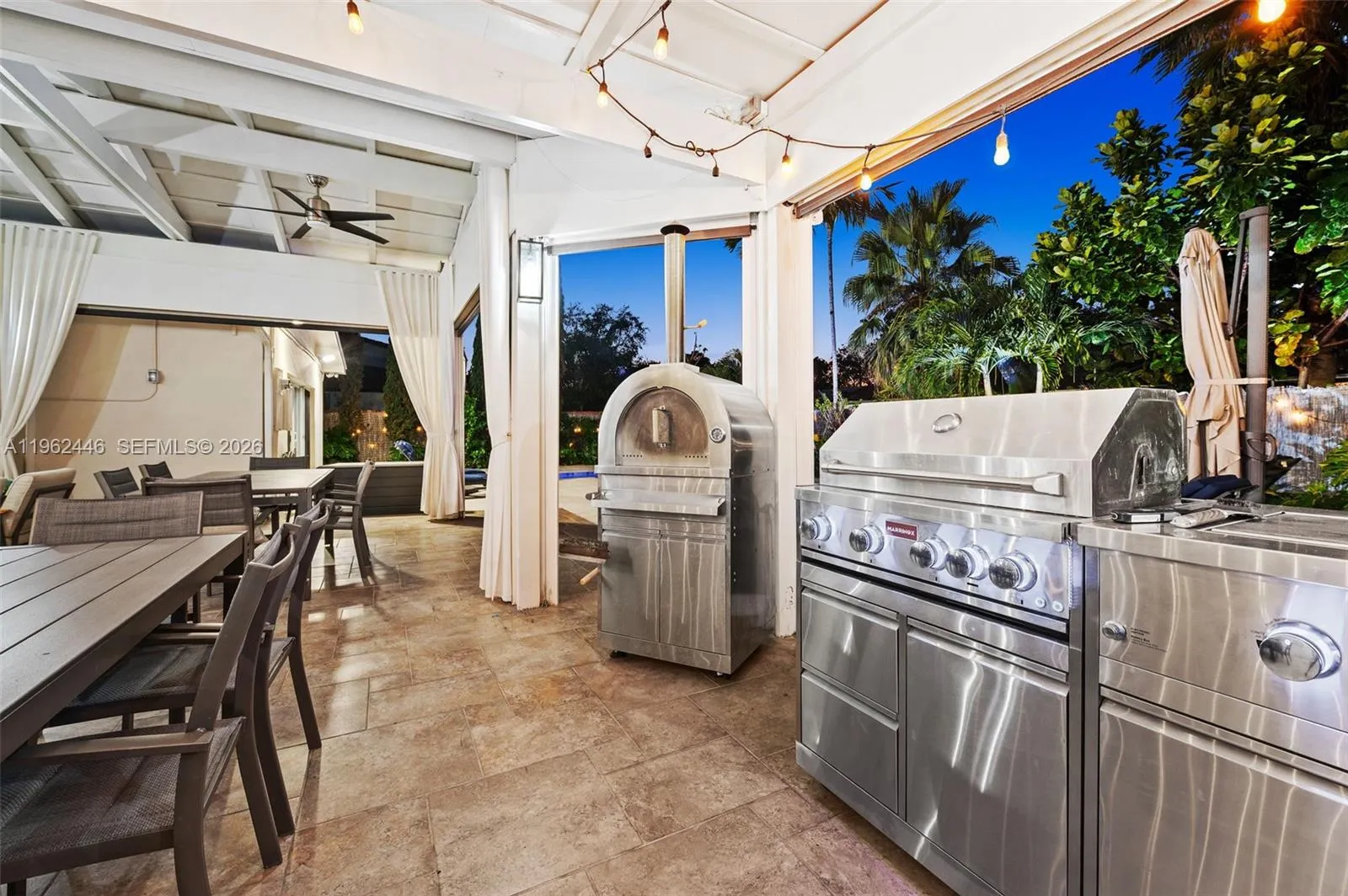 16140 Aberdeen Way, Miami Lakes, Florida 33014, Miami Lakes, Florida 33014, 3 Bedrooms Bedrooms, ,2 BathroomsBathrooms,Residential,For Sale,16140 Aberdeen Way, Miami Lakes, Florida 33014,A11962446