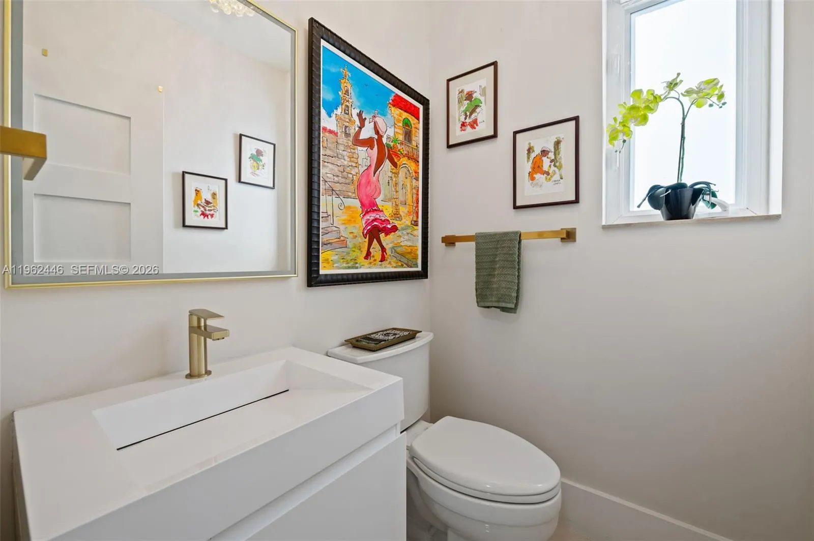 16140 Aberdeen Way, Miami Lakes, Florida 33014, Miami Lakes, Florida 33014, 3 Bedrooms Bedrooms, ,2 BathroomsBathrooms,Residential,For Sale,16140 Aberdeen Way, Miami Lakes, Florida 33014,A11962446