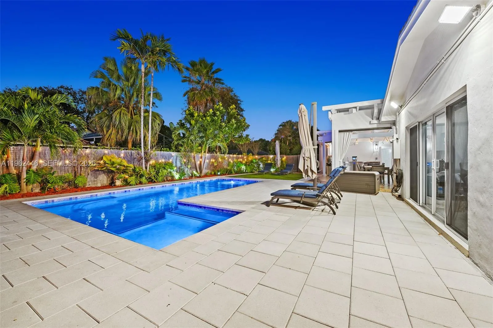 16140 Aberdeen Way, Miami Lakes, Florida 33014, Miami Lakes, Florida 33014, 3 Bedrooms Bedrooms, ,2 BathroomsBathrooms,Residential,For Sale,16140 Aberdeen Way, Miami Lakes, Florida 33014,A11962446