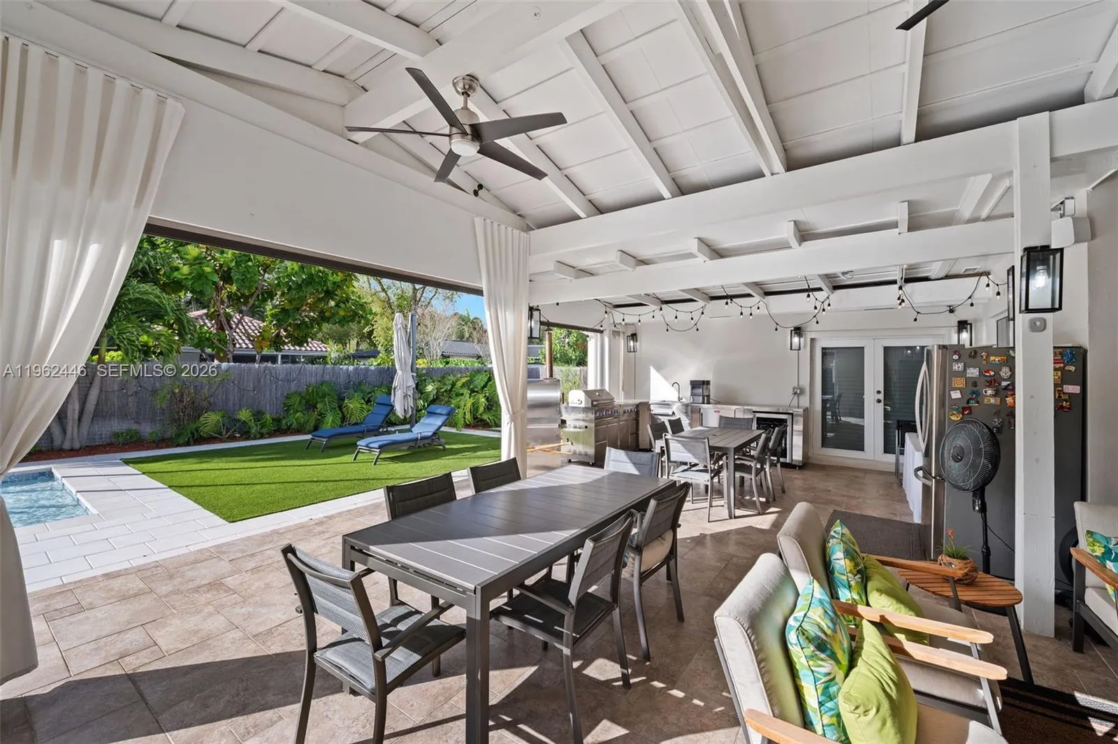 16140 Aberdeen Way, Miami Lakes, Florida 33014, Miami Lakes, Florida 33014, 3 Bedrooms Bedrooms, ,2 BathroomsBathrooms,Residential,For Sale,16140 Aberdeen Way, Miami Lakes, Florida 33014,A11962446