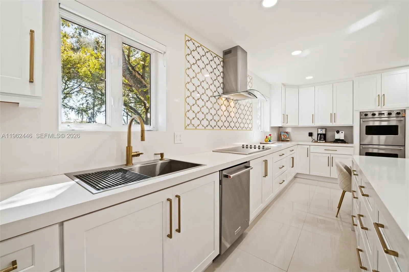 16140 Aberdeen Way, Miami Lakes, Florida 33014, Miami Lakes, Florida 33014, 3 Bedrooms Bedrooms, ,2 BathroomsBathrooms,Residential,For Sale,16140 Aberdeen Way, Miami Lakes, Florida 33014,A11962446