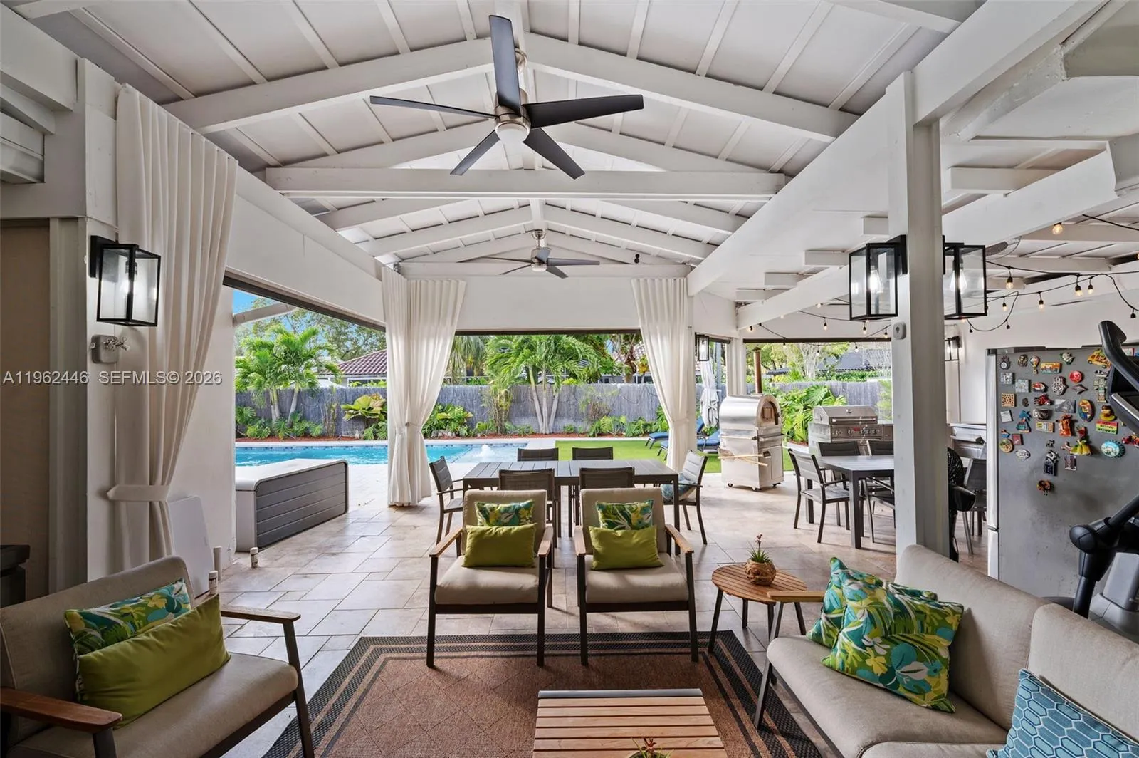 16140 Aberdeen Way, Miami Lakes, Florida 33014, Miami Lakes, Florida 33014, 3 Bedrooms Bedrooms, ,2 BathroomsBathrooms,Residential,For Sale,16140 Aberdeen Way, Miami Lakes, Florida 33014,A11962446