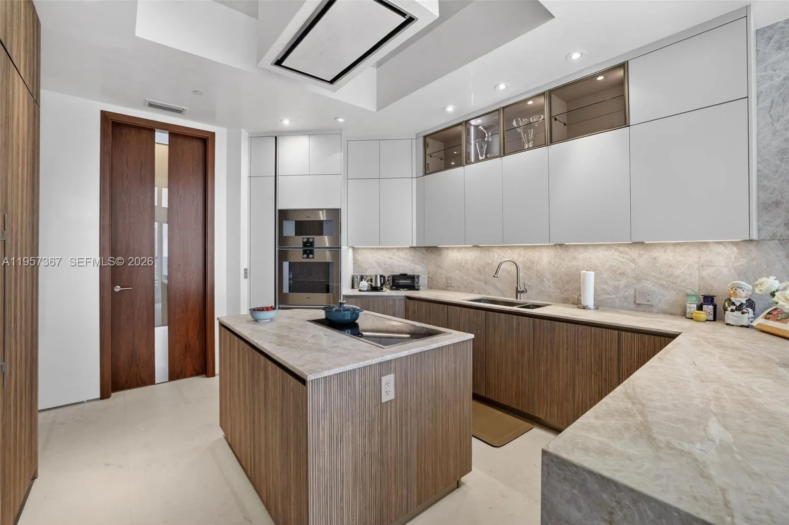 2600 Island Blvd Ph-1, Aventura, Florida 33160, Aventura, Florida 33160, 5 Bedrooms Bedrooms, ,4 BathroomsBathrooms,Residential,For Sale,2600 Island Blvd Ph-1, Aventura, Florida 33160,A11957367