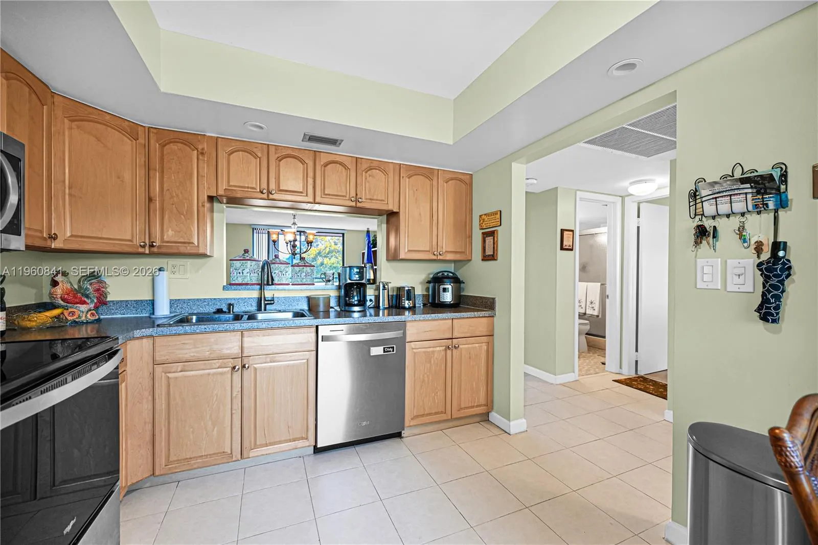 1101 Colony Point Cir 422, Pembroke Pines, Florida, Pembroke Pines, Florida 33026, 2 Bedrooms Bedrooms, ,2 BathroomsBathrooms,Residential,For Sale,1101 Colony Point Cir 422, Pembroke Pines, Florida,A11960841