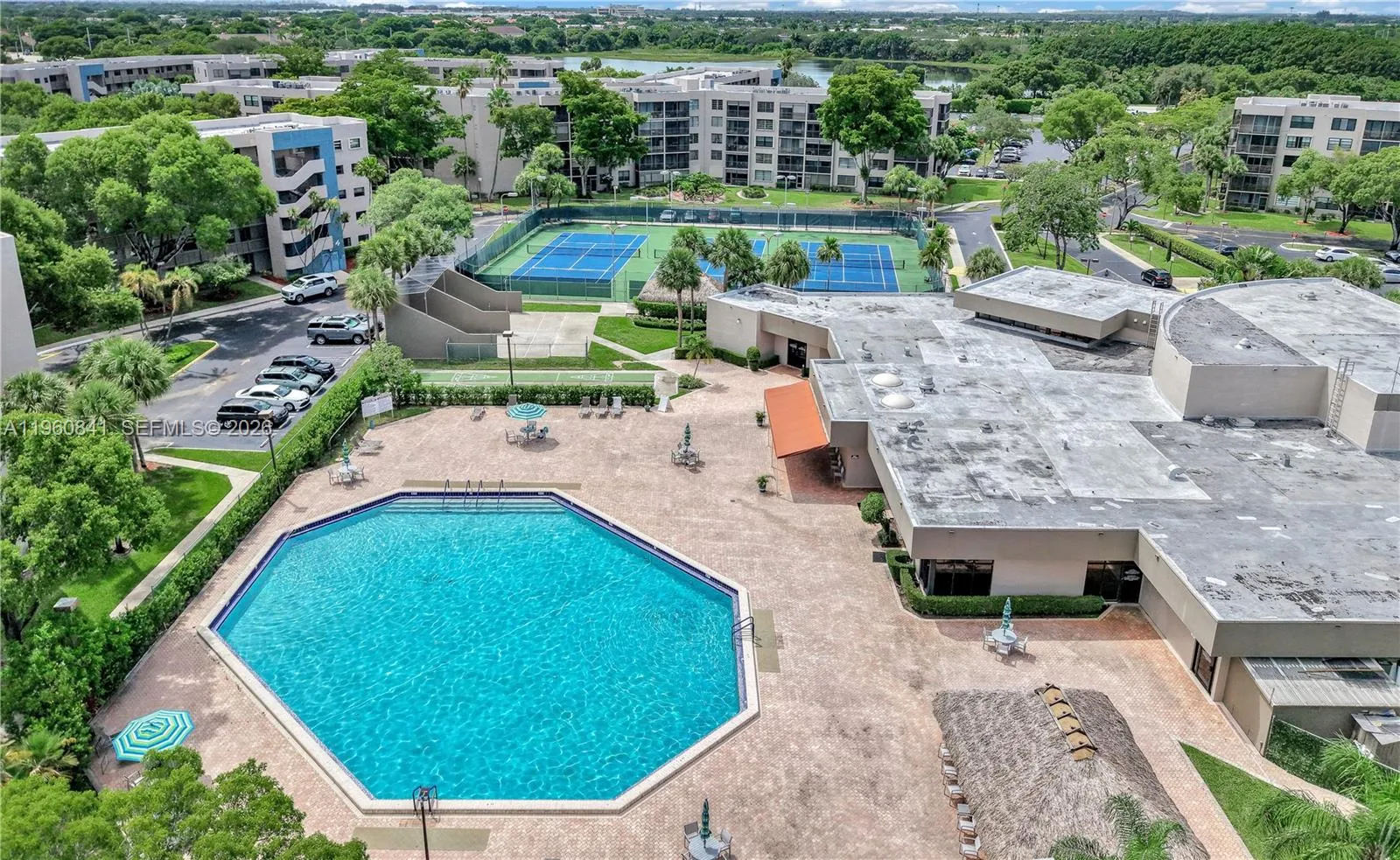 1101 Colony Point Cir 422, Pembroke Pines, Florida, Pembroke Pines, Florida 33026, 2 Bedrooms Bedrooms, ,2 BathroomsBathrooms,Residential,For Sale,1101 Colony Point Cir 422, Pembroke Pines, Florida,A11960841