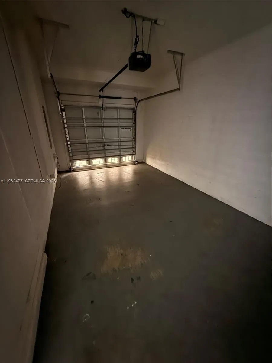 1040 Nw 33rd Ct 1040, Pompano Beach, Florida 33064, Pompano Beach, Florida 33064, 3 Bedrooms Bedrooms, ,2 BathroomsBathrooms,Residential Lease,For Rent,1040 Nw 33rd Ct 1040, Pompano Beach, Florida 33064,A11962477