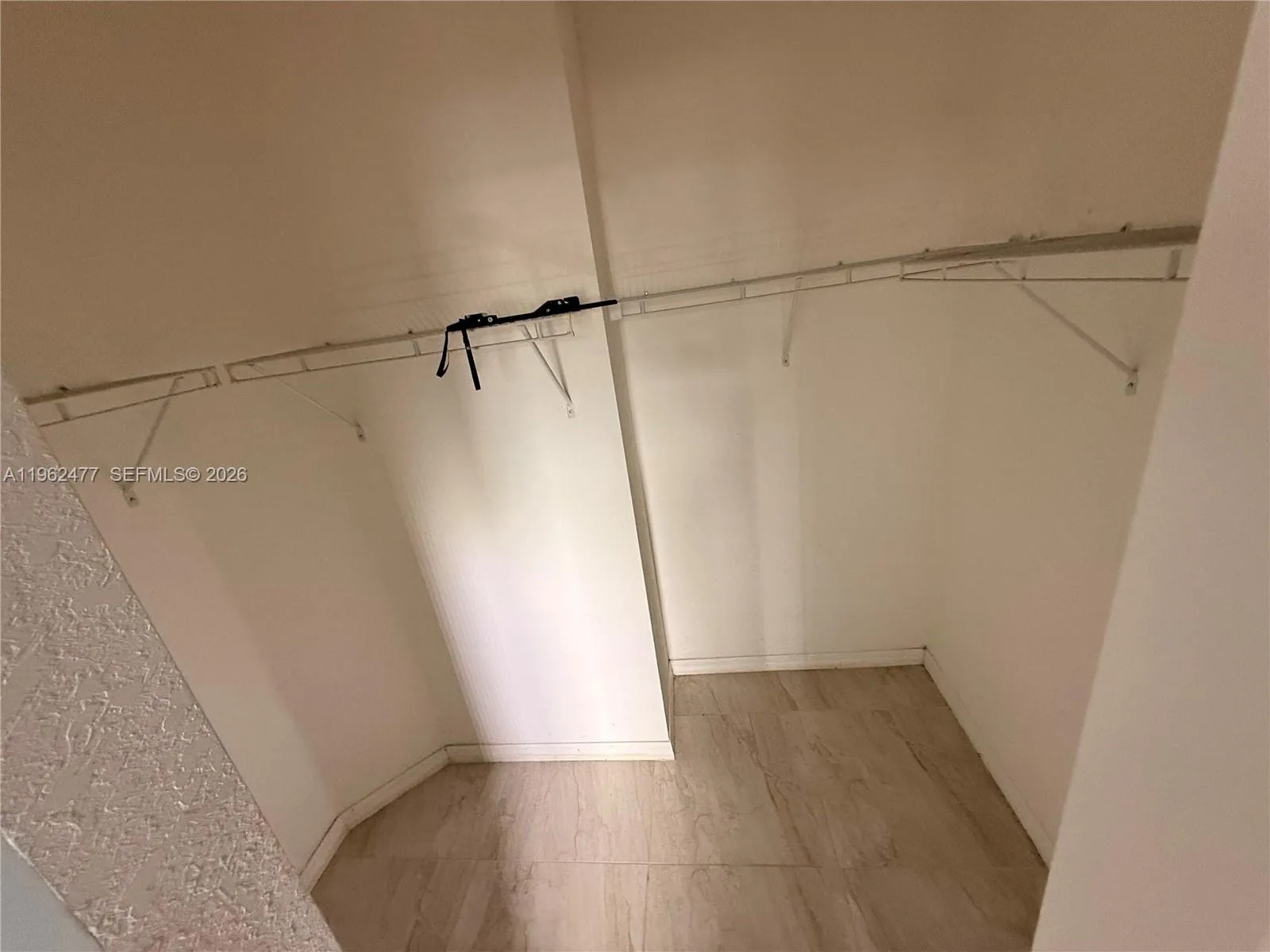 1040 Nw 33rd Ct 1040, Pompano Beach, Florida 33064, Pompano Beach, Florida 33064, 3 Bedrooms Bedrooms, ,2 BathroomsBathrooms,Residential Lease,For Rent,1040 Nw 33rd Ct 1040, Pompano Beach, Florida 33064,A11962477