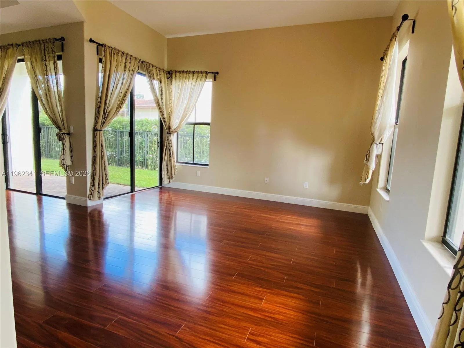 8353 Nw 38th St, Cooper City, Florida 33024, Cooper City, Florida 33024, 4 Bedrooms Bedrooms, ,2 BathroomsBathrooms,Residential Lease,For Rent,8353 Nw 38th St, Cooper City, Florida 33024,A11962341