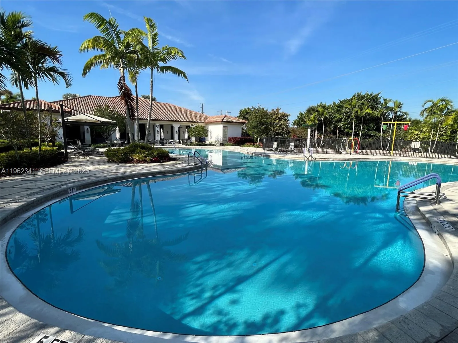 8353 Nw 38th St, Cooper City, Florida 33024, Cooper City, Florida 33024, 4 Bedrooms Bedrooms, ,2 BathroomsBathrooms,Residential Lease,For Rent,8353 Nw 38th St, Cooper City, Florida 33024,A11962341