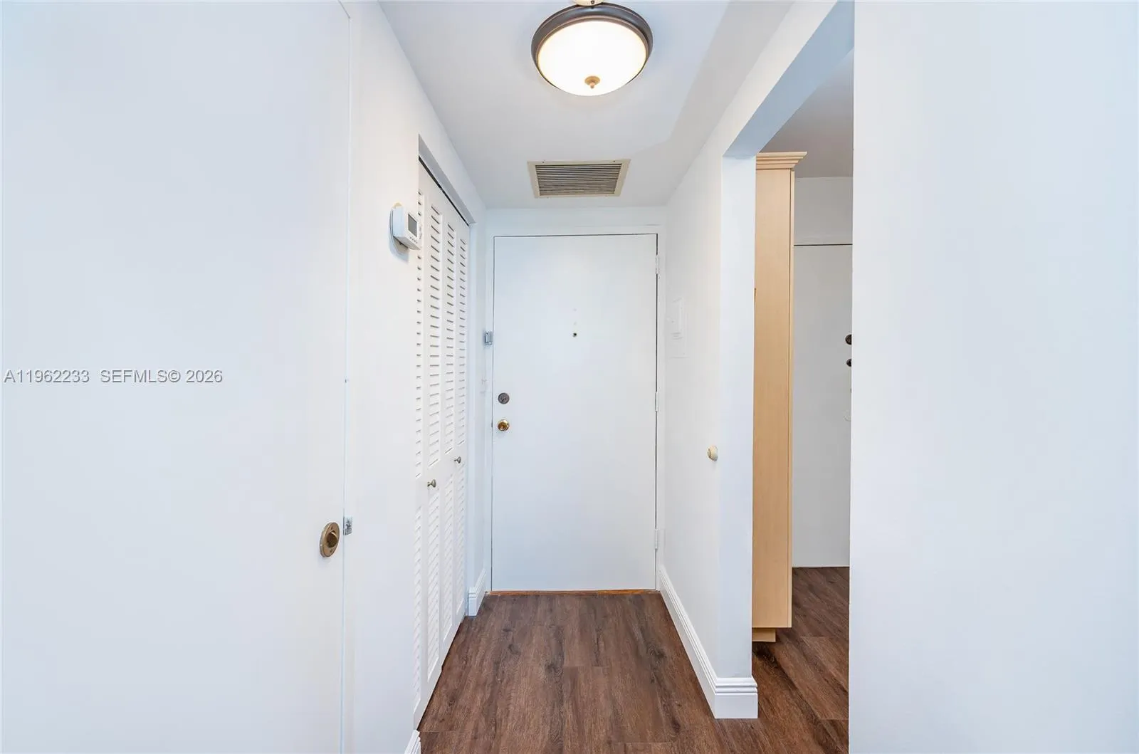 2899 Collins Ave 1505, Miami Beach, Florida 33140, Miami Beach, Florida 33140, 1 Bedroom Bedrooms, ,1 BathroomBathrooms,Residential,For Sale,2899 Collins Ave 1505, Miami Beach, Florida 33140,A11962233