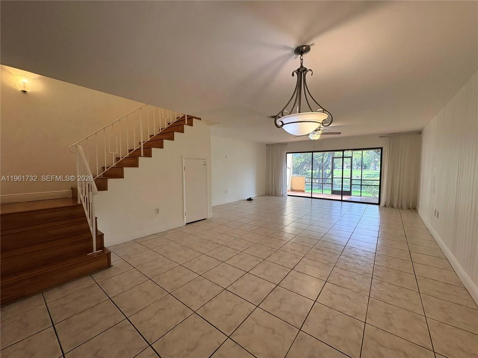 3855 Estepona Ave 10-d-1, Doral, Florida 33178, Doral, Florida 33178, 2 Bedrooms Bedrooms, ,2 BathroomsBathrooms,Residential Lease,For Rent,3855 Estepona Ave 10-d-1, Doral, Florida 33178,A11961732